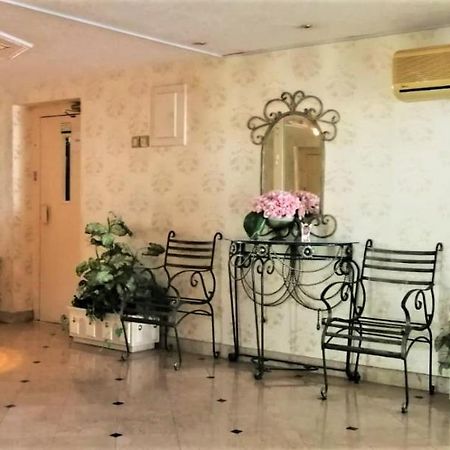 Nuzha Hotel Apartments Muscat Eksteriør billede