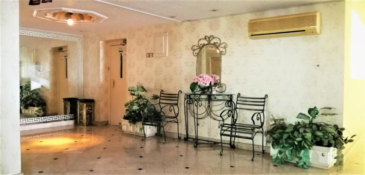 Nuzha Hotel Apartments Muscat Eksteriør billede