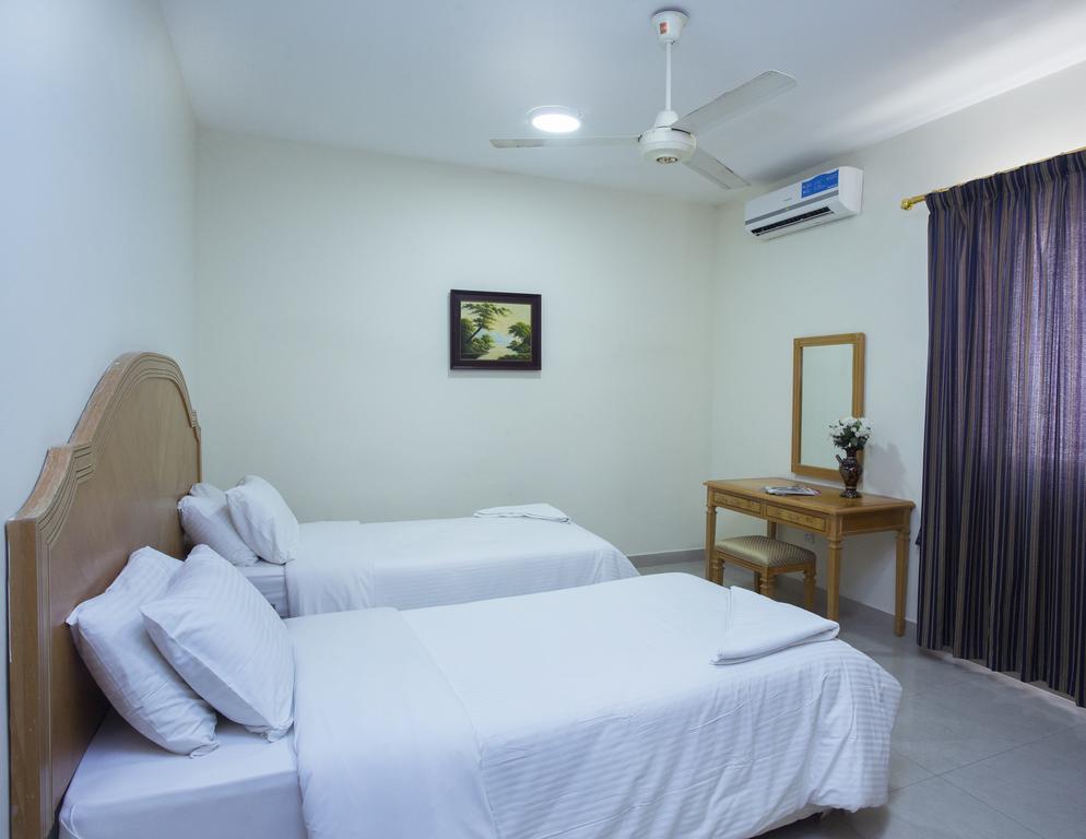 Nuzha Hotel Apartments Muscat Eksteriør billede
