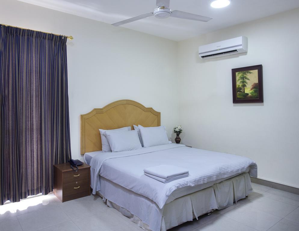 Nuzha Hotel Apartments Muscat Eksteriør billede