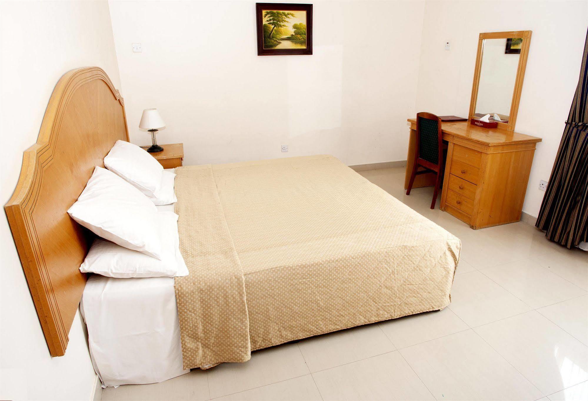 Nuzha Hotel Apartments Muscat Eksteriør billede