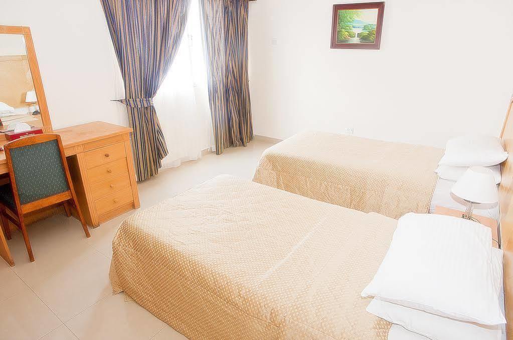 Nuzha Hotel Apartments Muscat Eksteriør billede